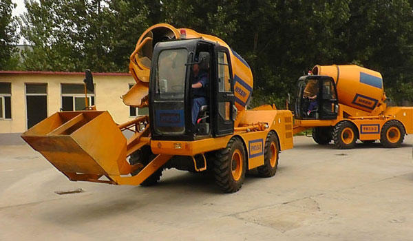 self loading mobile concrete mixer