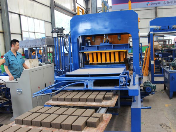 ABM-4S automatic concrete block making machine