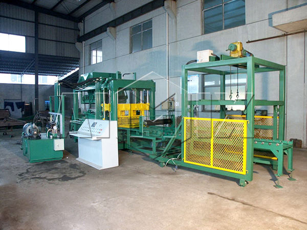 QT6-15 solid block making machine