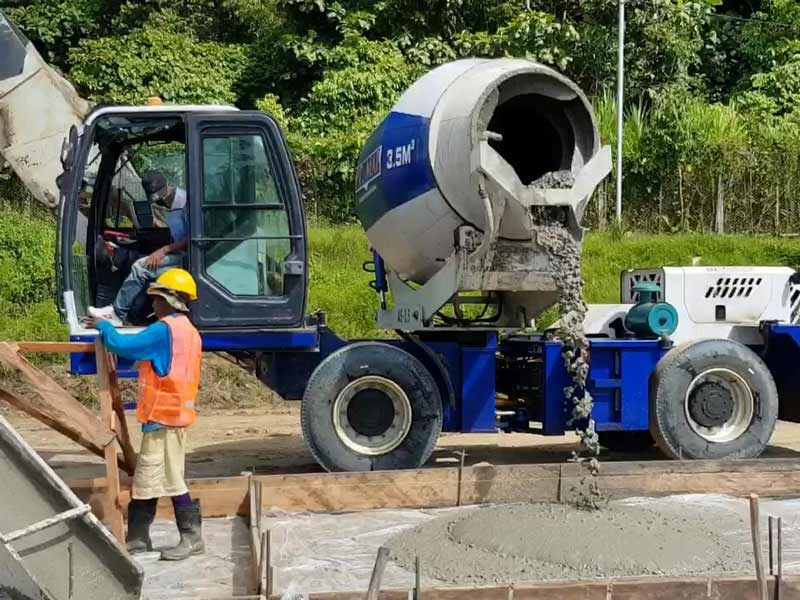 Aimix-self-loading-mixer-beton-papua