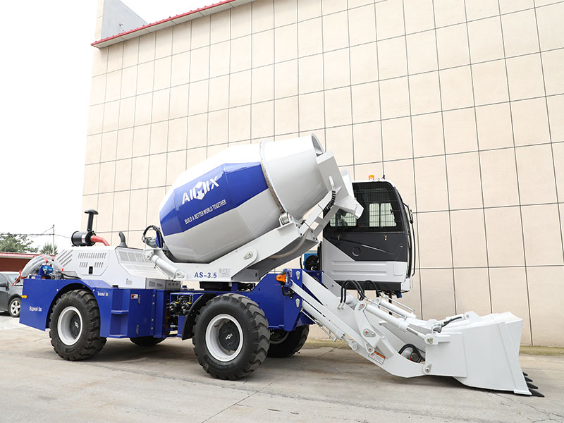 hot sale self-loading mixer