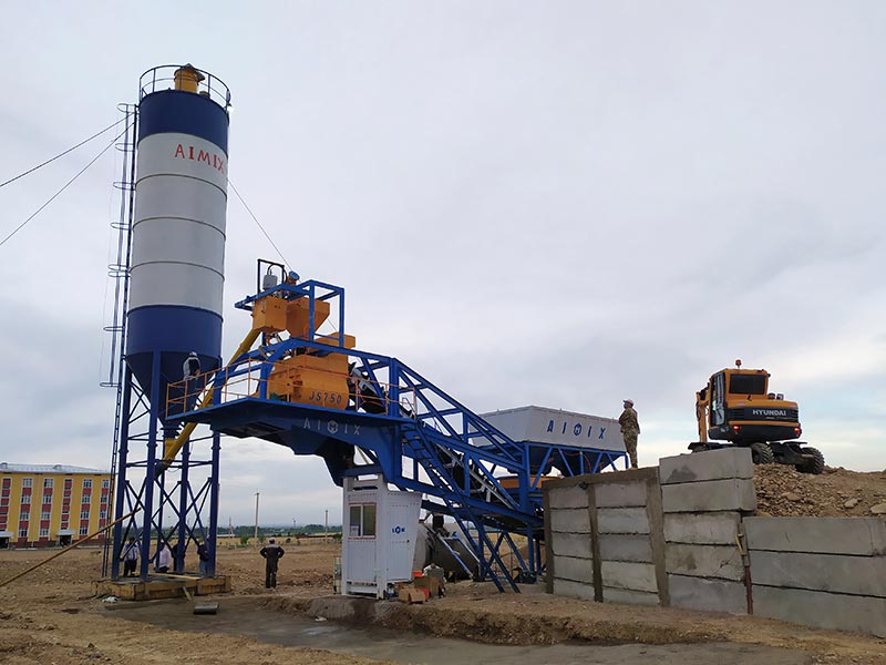 Mobile Type Concrete Batching Plant